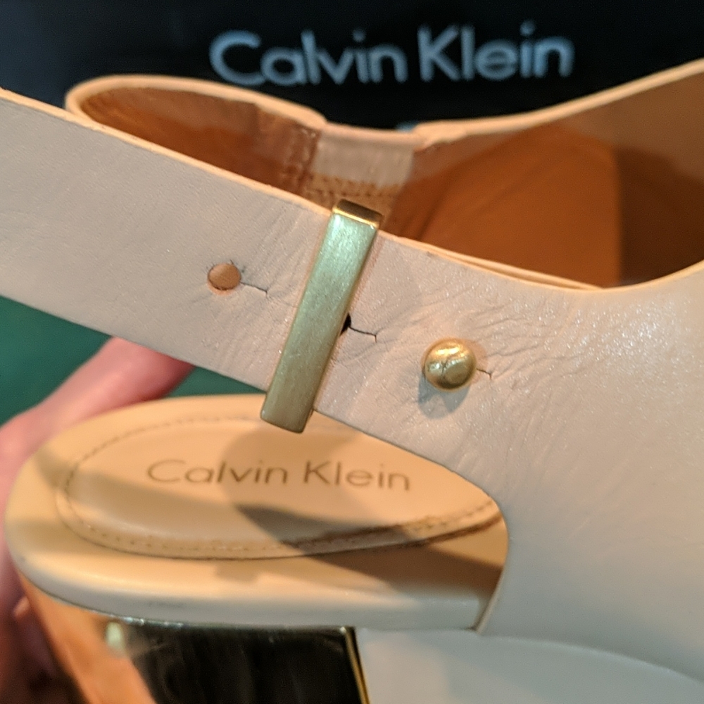 Calvin Klein platform sandals - Picture 7 of 16